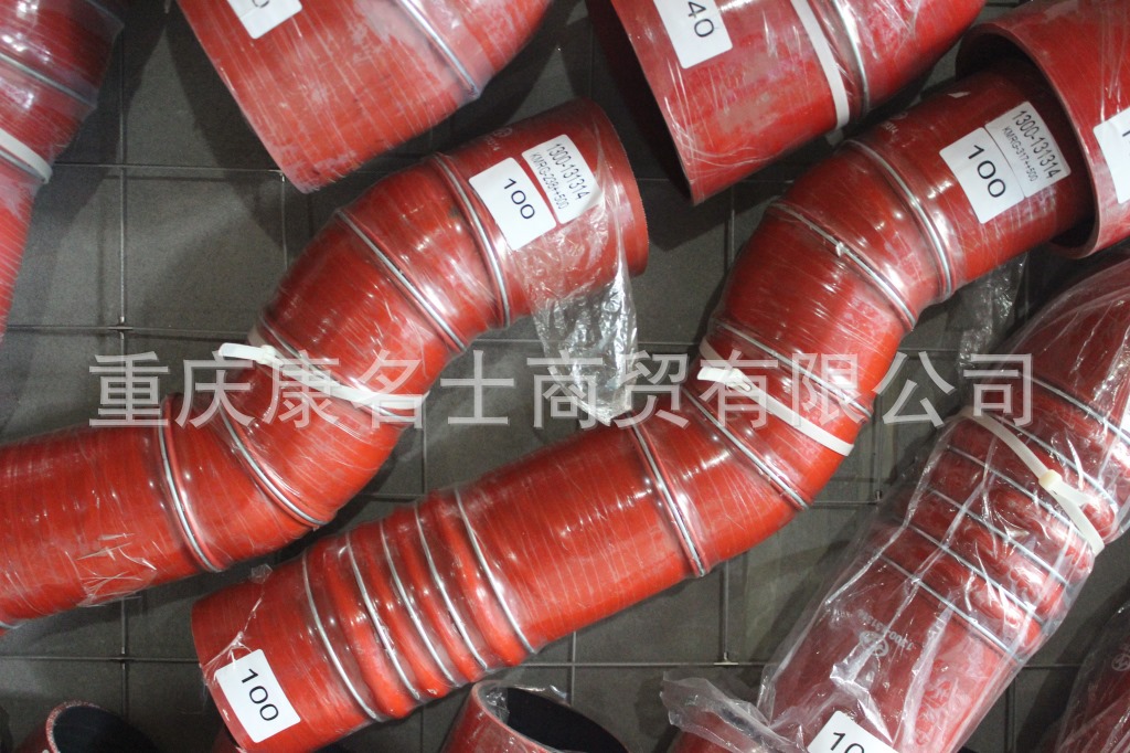空调硅胶管KMRG-317++500-红岩金刚红岩金刚胶管1300-131314-内径100X大口径钢丝胶管,红色钢丝9凸缘8Z字内径100XL600XL600XH170XH200-12