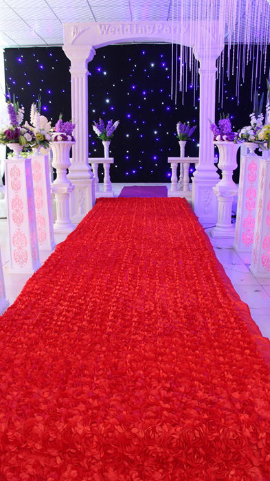 批发婚庆玫瑰地毯 20排花紧密型新人红地毯婚庆婚礼场景布置