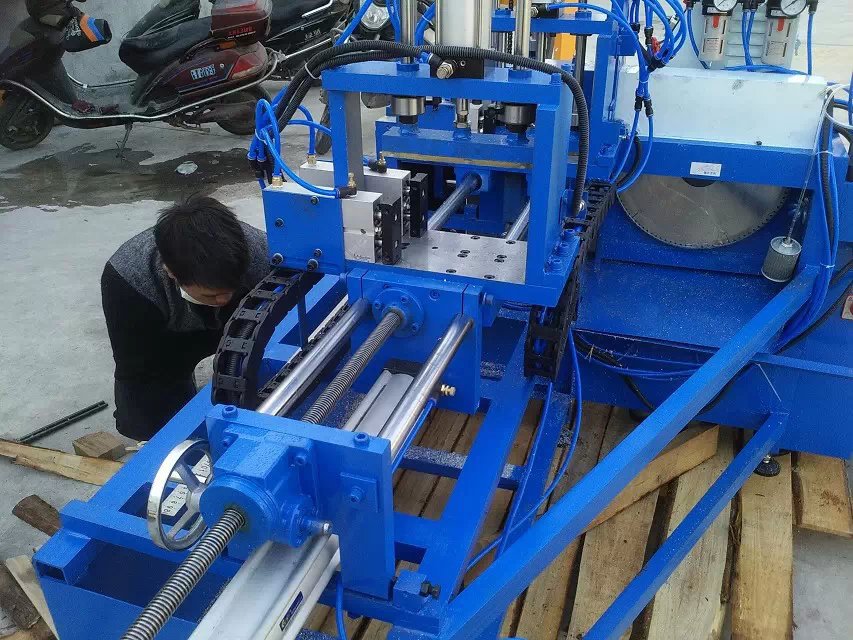 飞研铝型材切割机 高精度全自动切割机 双头夹料 800mm超长行程
