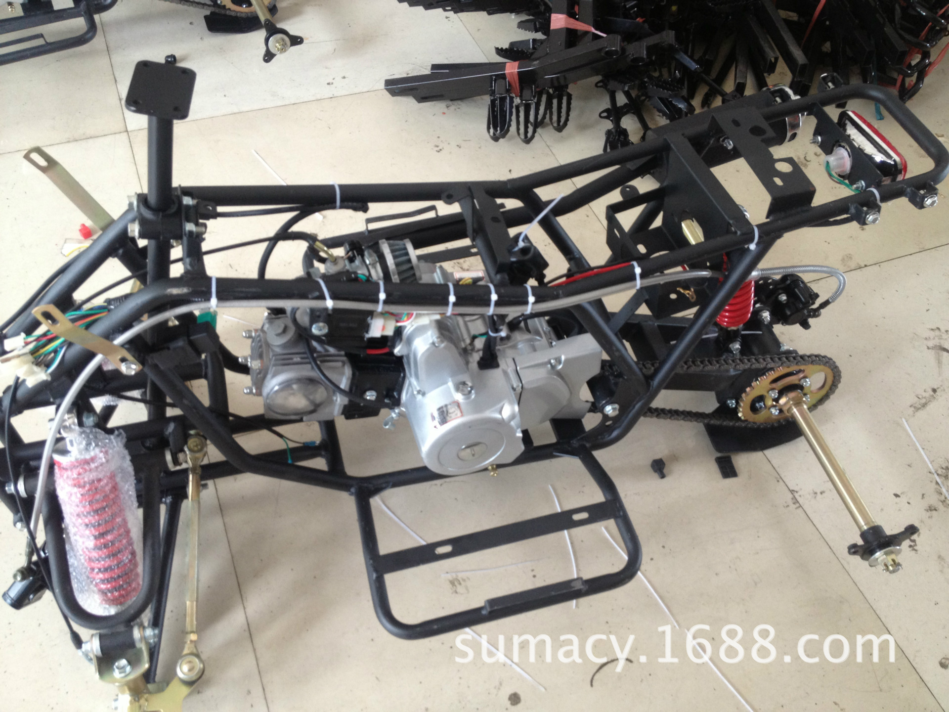厂家批发110-125cc2代小公牛atv沙滩车四轮越野摩托车轴传动四驱