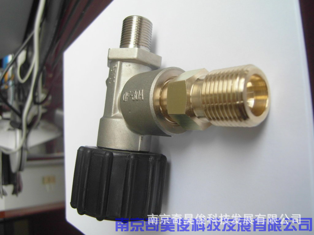 全铜大小转接口2