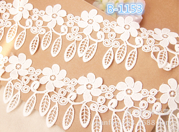b-1153镂空花朵叶子牛奶丝水溶流苏刺绣蕾丝花边宽8.5厘米现货