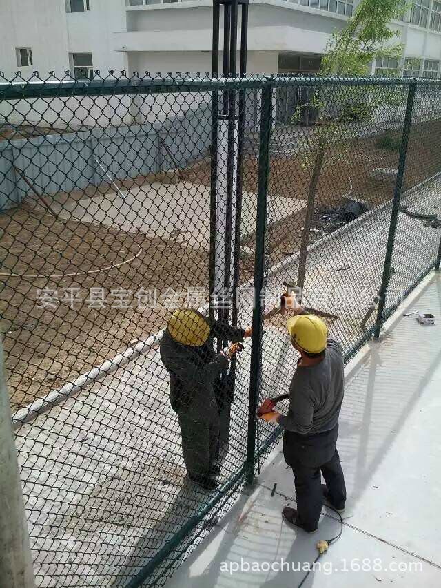 仁怀篮球场围网价格 篮球场围栏厂家 篮球场护栏规格