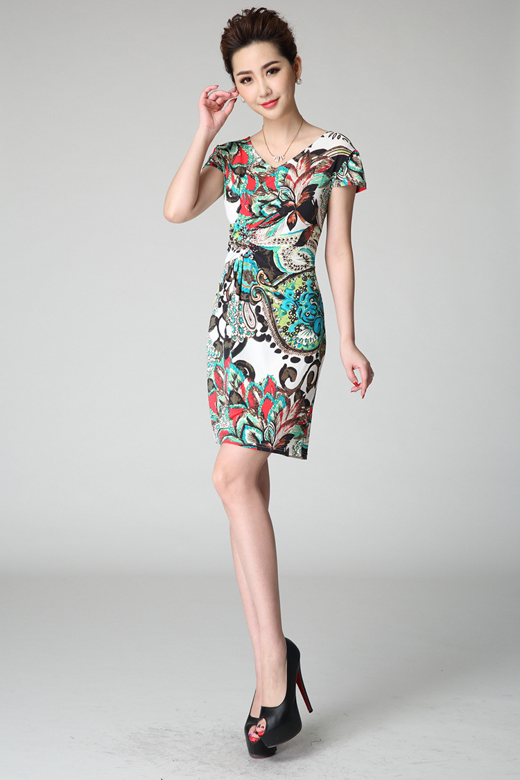 夏季新款欧美时尚独特数码印花修身弹力品牌连衣裙