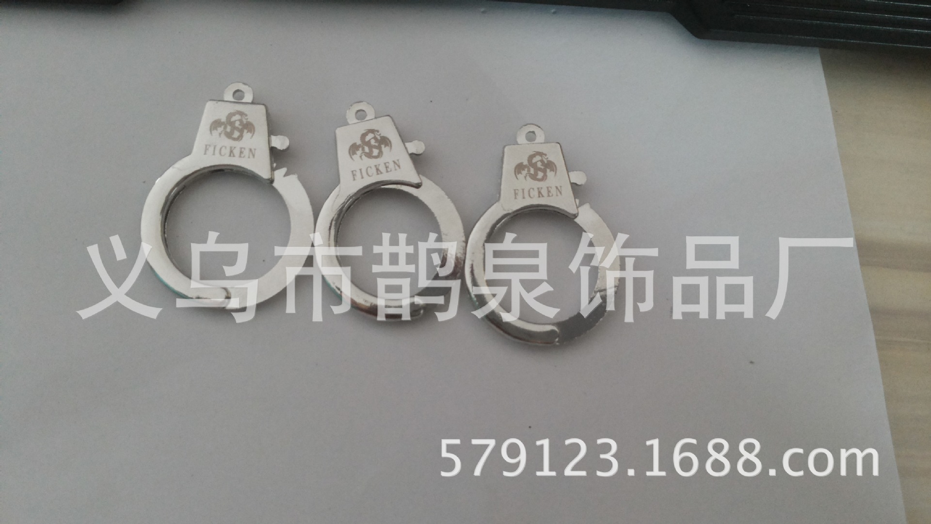 厂家供应拇指手铐,儿童手铐 手铐钥匙扣