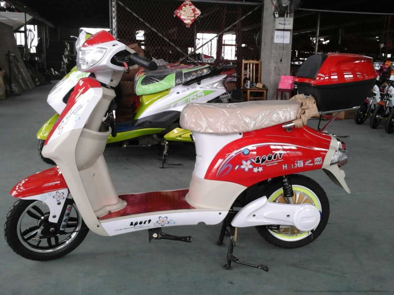 豪华款电动车(花木兰)