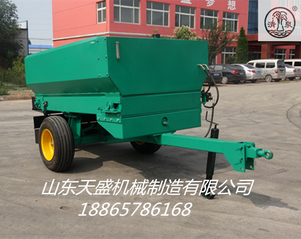 DFC-3000撒肥车