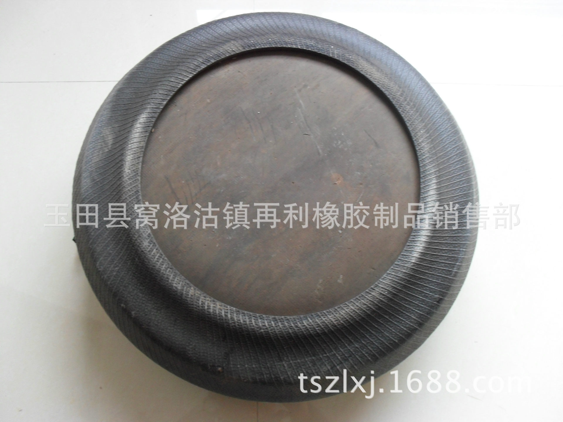 供应优质废旧轮胎盆 养殖场投食盆 工农业盆 建筑盆