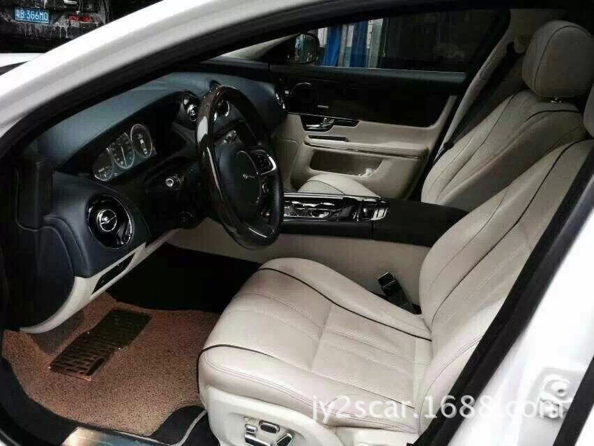?1捷豹5.0T白色黄笼