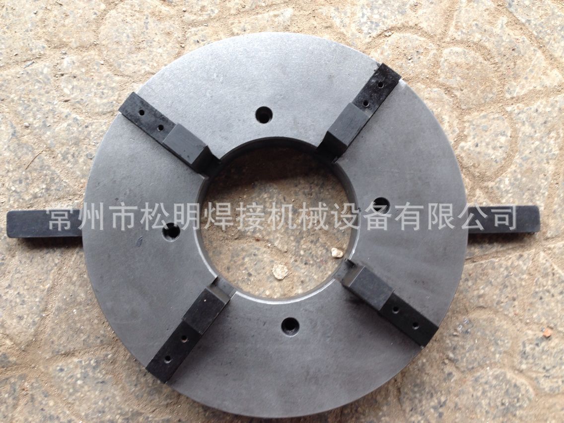 四爪卡盘（WP400)