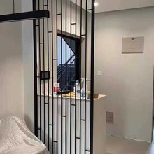 現代簡約鐵藝隔斷屏風新式隔斷花格金屬格柵鏤空家用商用屏風隔斷