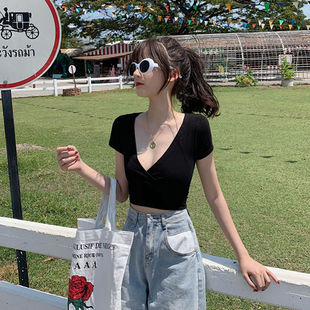 短袖t恤女2025夏季新款深V領外穿低胸韓版修身露臍短款學生上衣潮