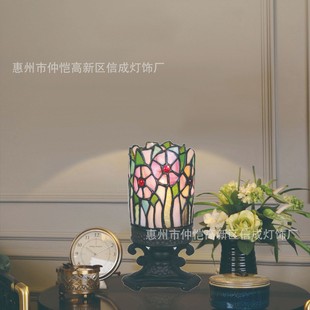 ٷɫСT̨ưɲշՇYƷ̨tiffany table lamp