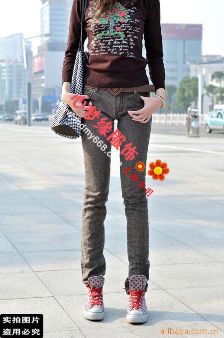 库存毛衣 韩版春装 震撼价 畅销全国 货如轮转,