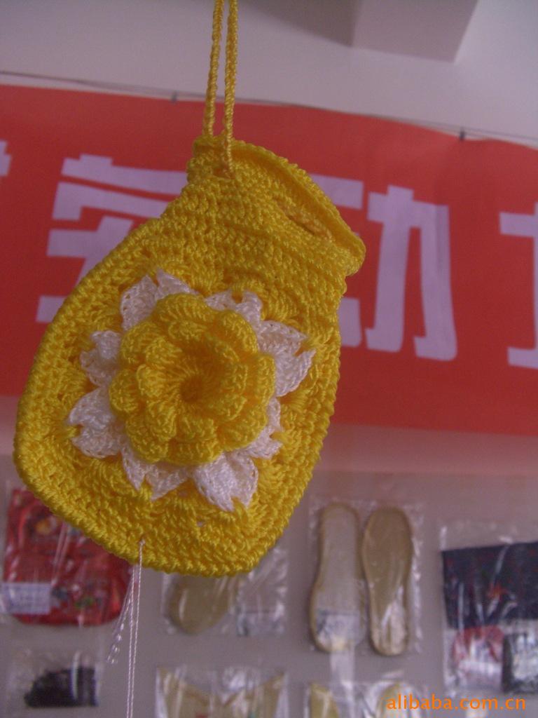<em>批发</em>采购时尚休闲包-手工编织<em>女式包批发</em>采购