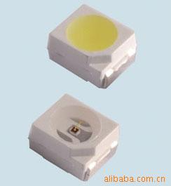 供应3528贴片灯珠白光4-5lm高亮led 图片