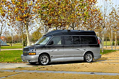 2008�й��Ϻ����ʼ��ó�����չ