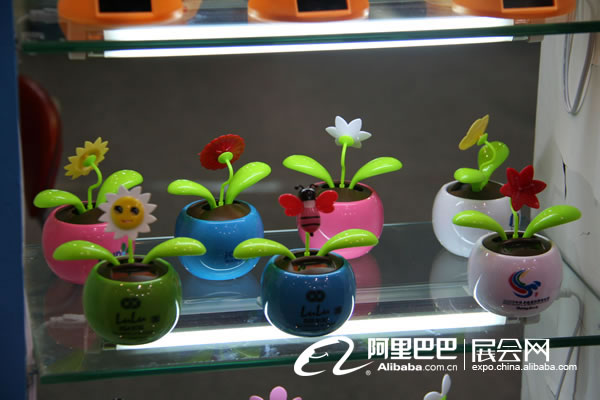 �岩�����²�Ʒ�ع�