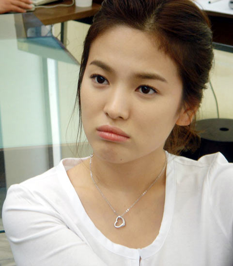 超近距离拍摄韩国女星的真实脸蛋- 阿里巴巴资