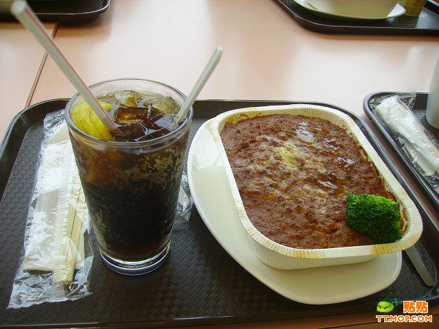 看看:香港大学的伙食吧