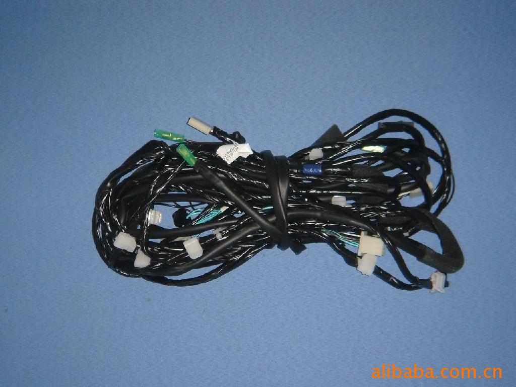 淄博厂家供应汽车线束汽车连接线束加工300a装载机线束