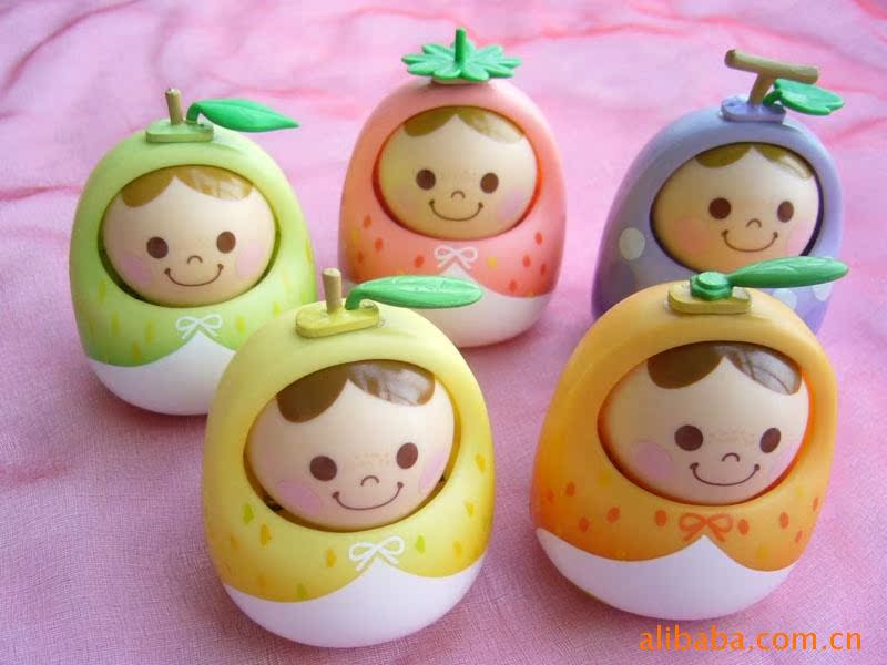 塑料玩具日本万代 紫色葡萄点头娃娃