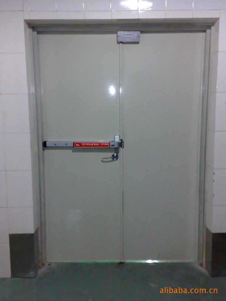 双门器消防通道推杆逃生锁