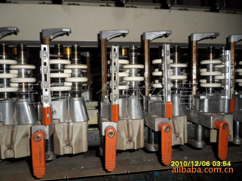 转让全新越剑800d加弹机2台