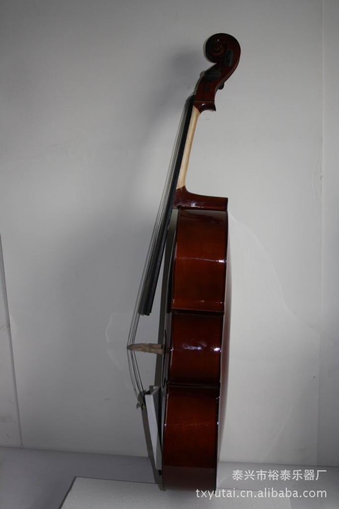 裕泰乐器秉承:同样的产品我们比质量,比价格,比服务.