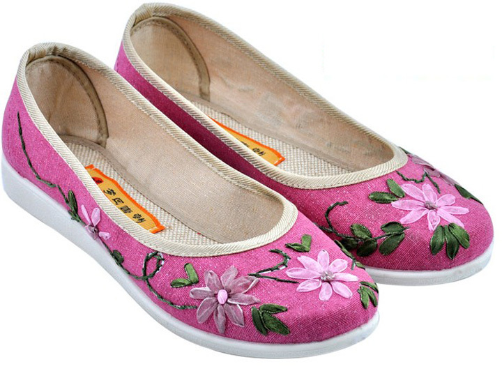 专柜正品 梦回唐朝 新款手工立体丝带绣舒适妈妈鞋23-2378 免邮