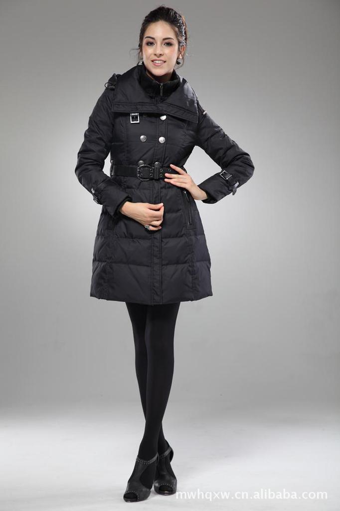 2011新款 中长款修身羽绒服女 羽浪109 羽绒服 388.00,378.00,358.