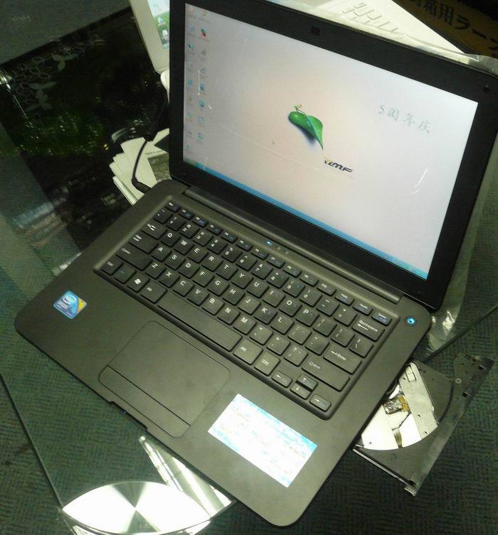 英特尔凌动双核13寸苹果风格上网本 山寨笔记本大量供货
