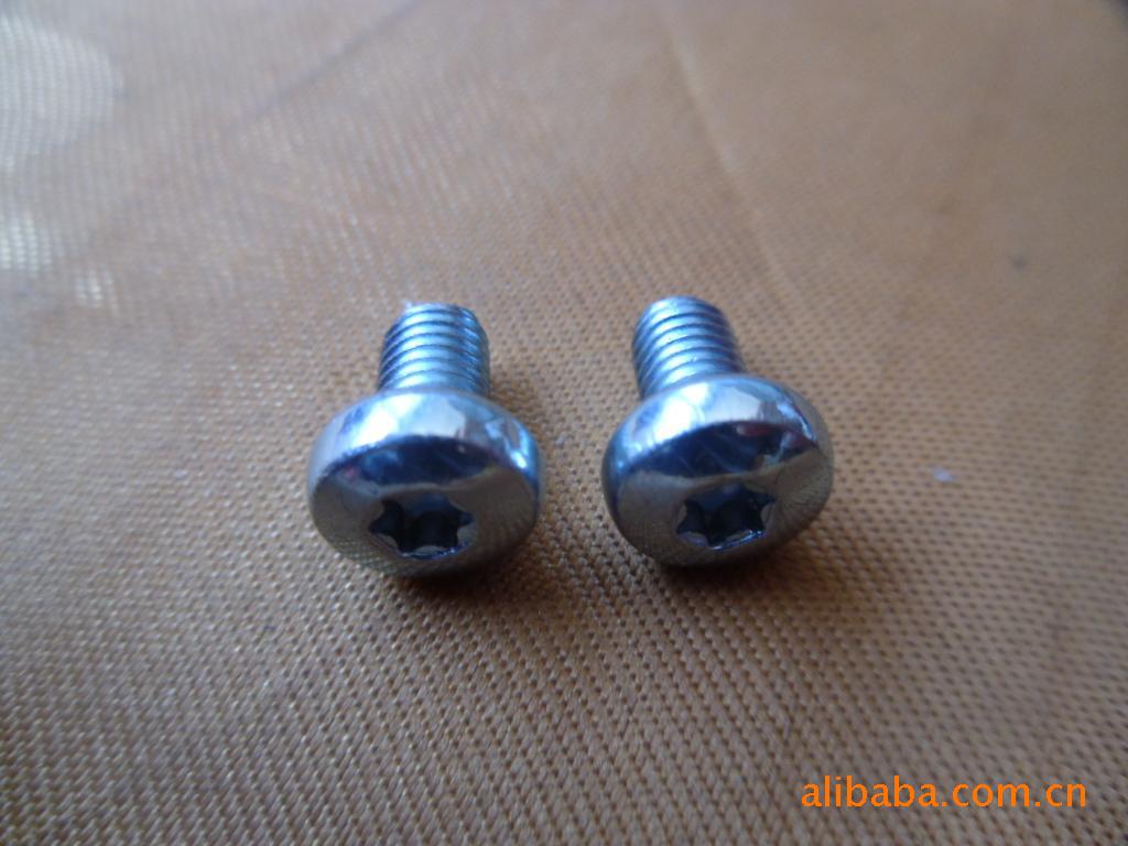 gb2672 内六角盘头花形螺钉