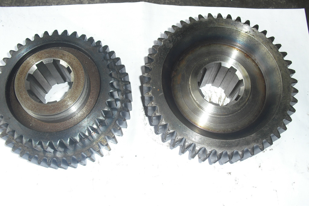 徐工压路机各种齿轮专卖