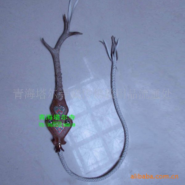 青海塔尔寺特制鹿角赶山鞭驱鬼辟邪专用长120厘米左右