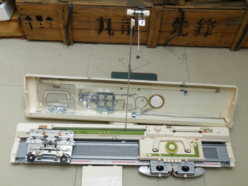 日本原装 兄弟牌 家用编织机 毛衣机 kh 881