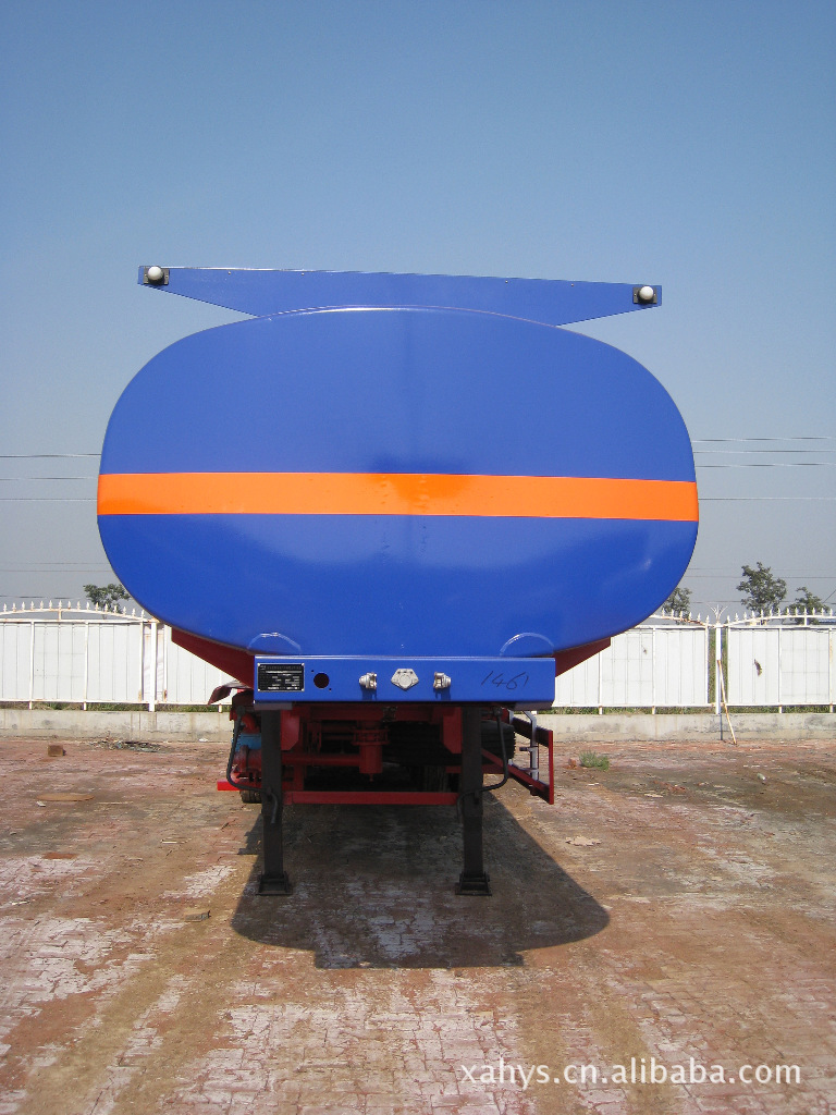 宏泰油罐车 化工液体运输半挂车 47方 加工各种挂车 罐车出口加工