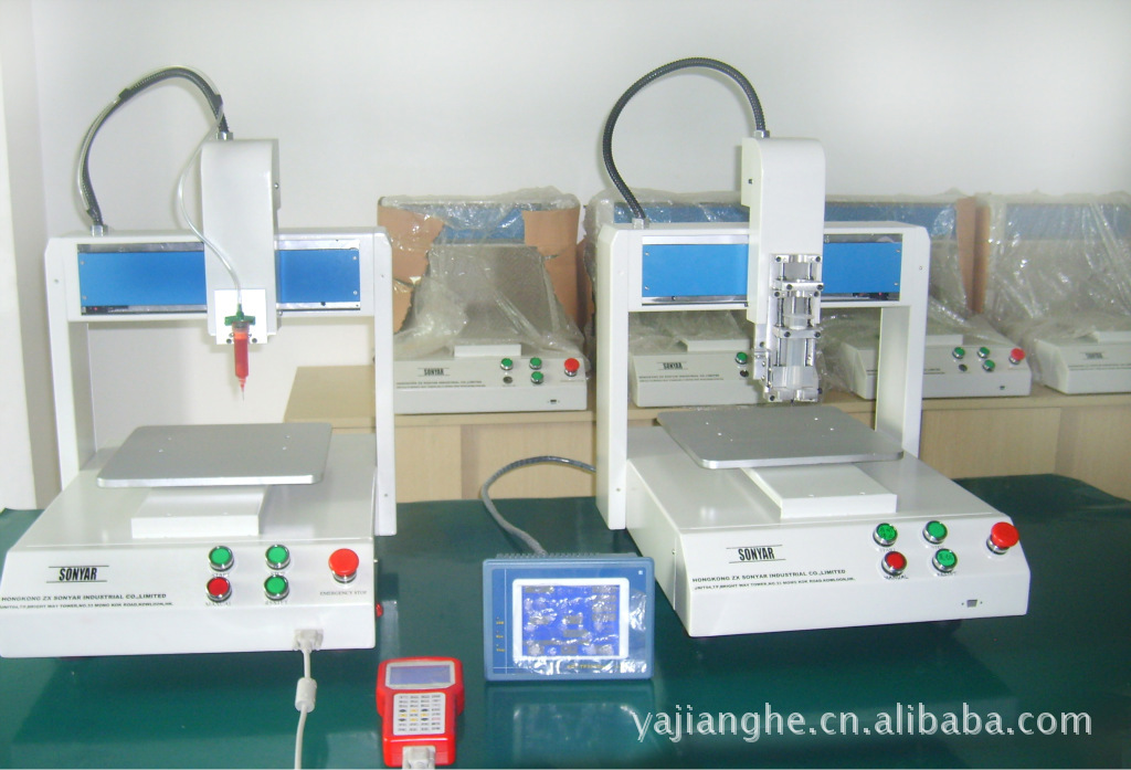 ic封胶机 线圈点胶机 喇叭打胶机 自动灌胶机 灌胶机 全自动点胶