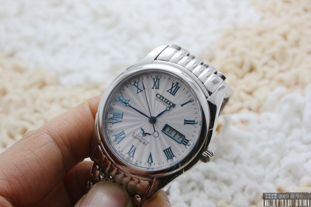 西铁城citizen自动机械手表蓝宝石男装批发8240背透