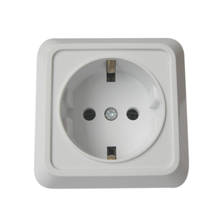 俄罗斯电器插座