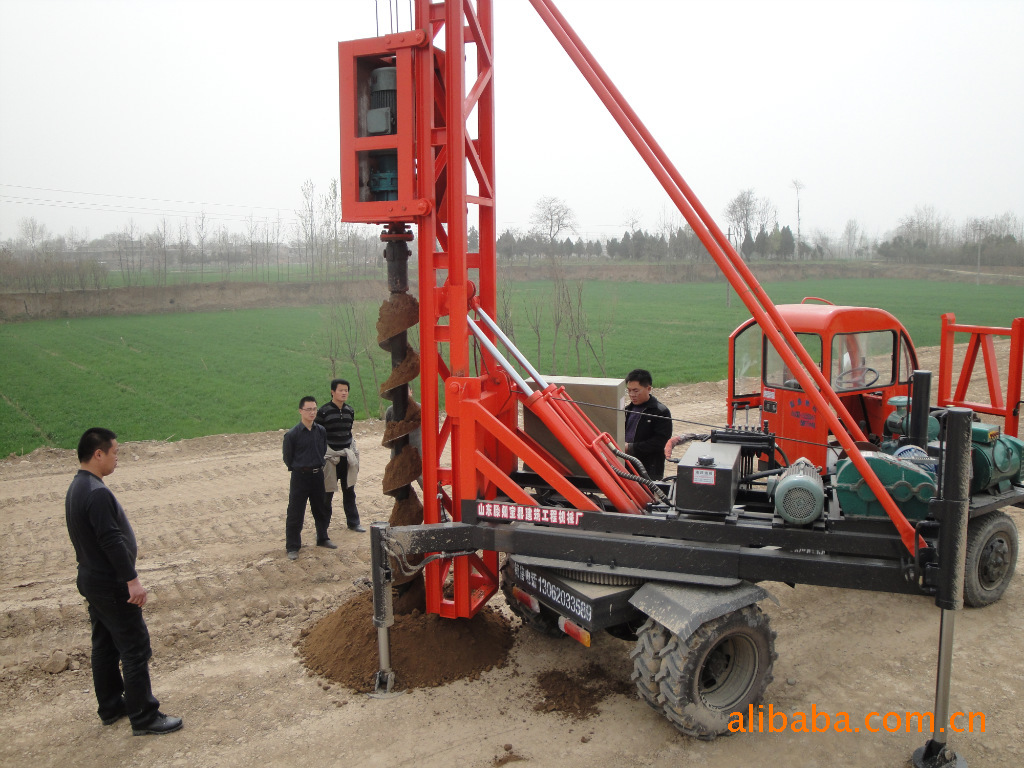 【图】小型车载式地基加固打桩机滕州宝鼎 价格面议