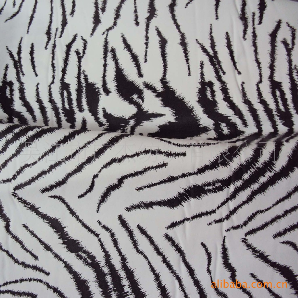 长期供应离型纸滚涂印花尼丝纺面料