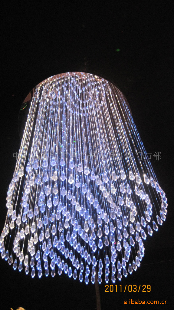 探寻光的世界：LED灯具厂家引领未来趋势
