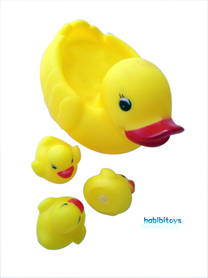 2216搪胶戏水鸭 捏会响 戏水玩具宝宝洗澡澡最爱 淘宝热销 95