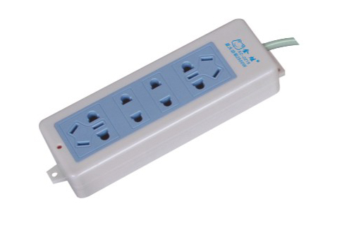 金蛙移动式多位插座