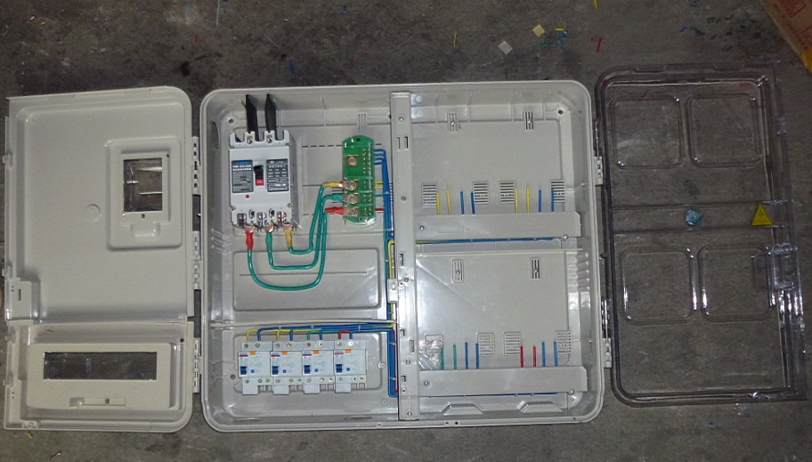 单相四表位电子式电表箱(左右结构)