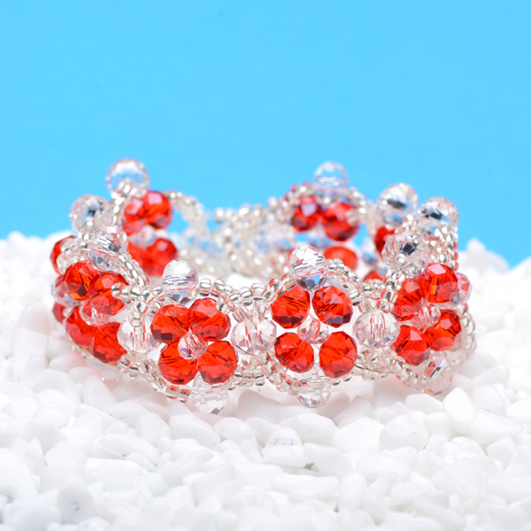 2012年新款手链 地摊热卖 6毫米扁珠蜈蚣手链