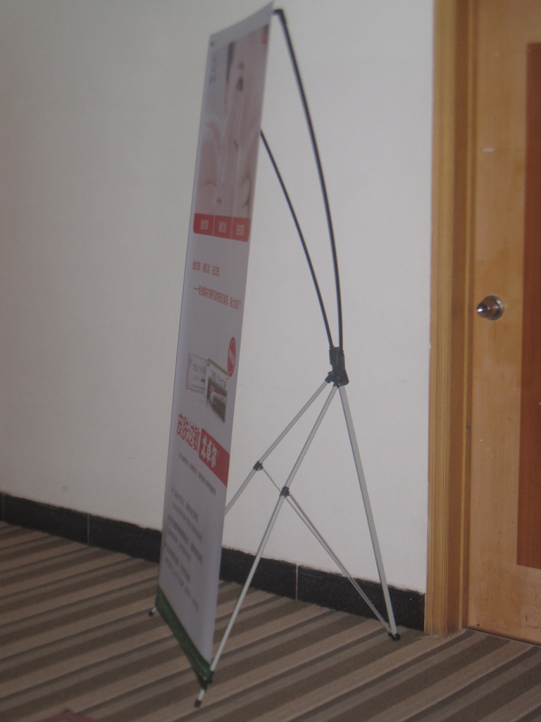 x展架销售,韩式防风x展架,铝合金x展架,齿轮x展架,价格实惠