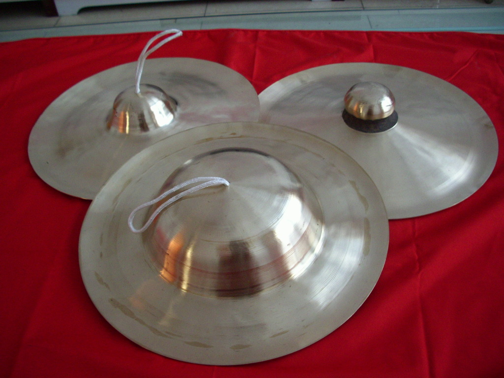 威风锣鼓乐器 锣鼓道具:威风钹 大叉 大头镲 大钹