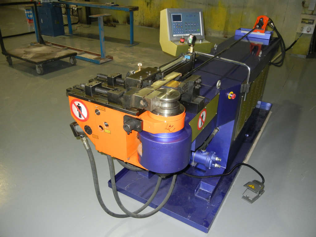 不锈钢 碳钢 数控精密弯管